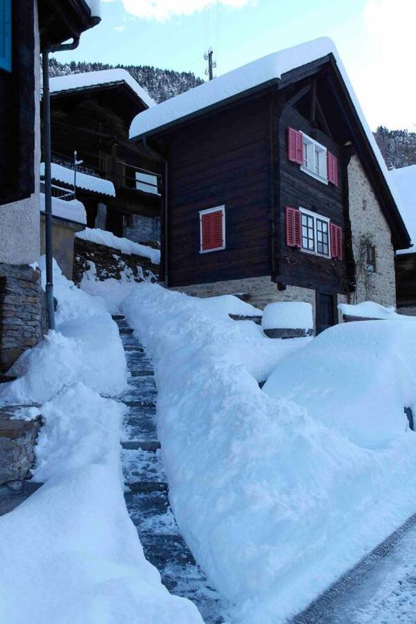 Appartamento Accogliente Di Montagna A Cavagnago Faido Exterior photo